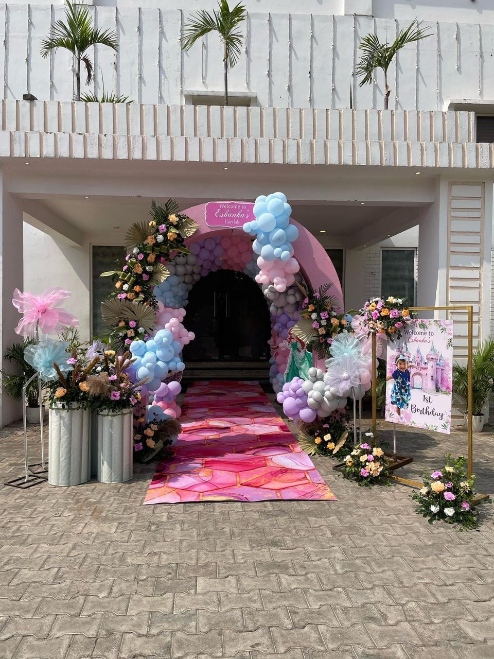 Entrance Decor